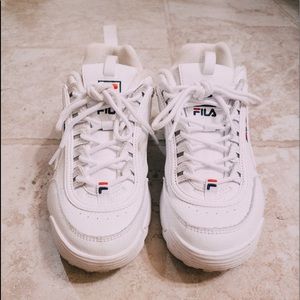 SOLD fila🌙— disruptor 2 shoes!!
